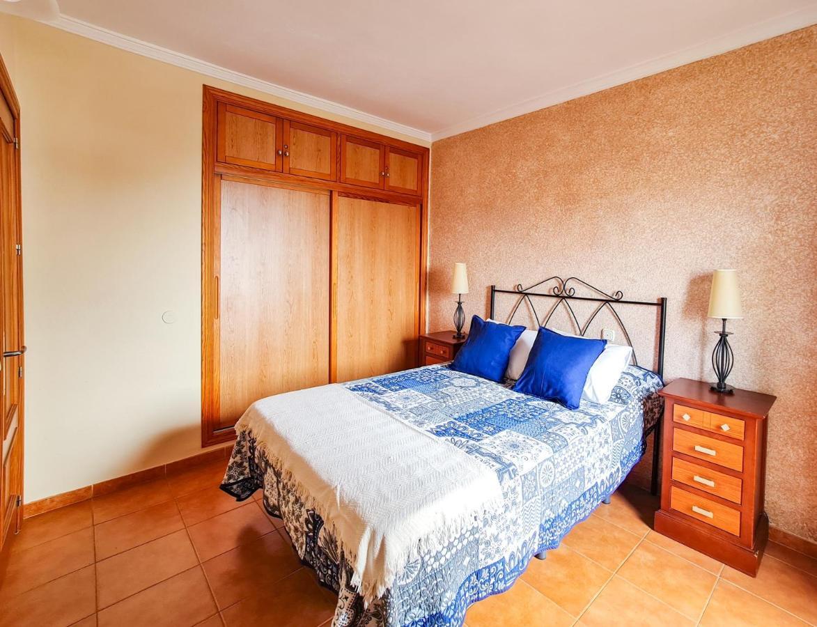 Parking Privado Benalbeach بينالماذينا المظهر الخارجي الصورة