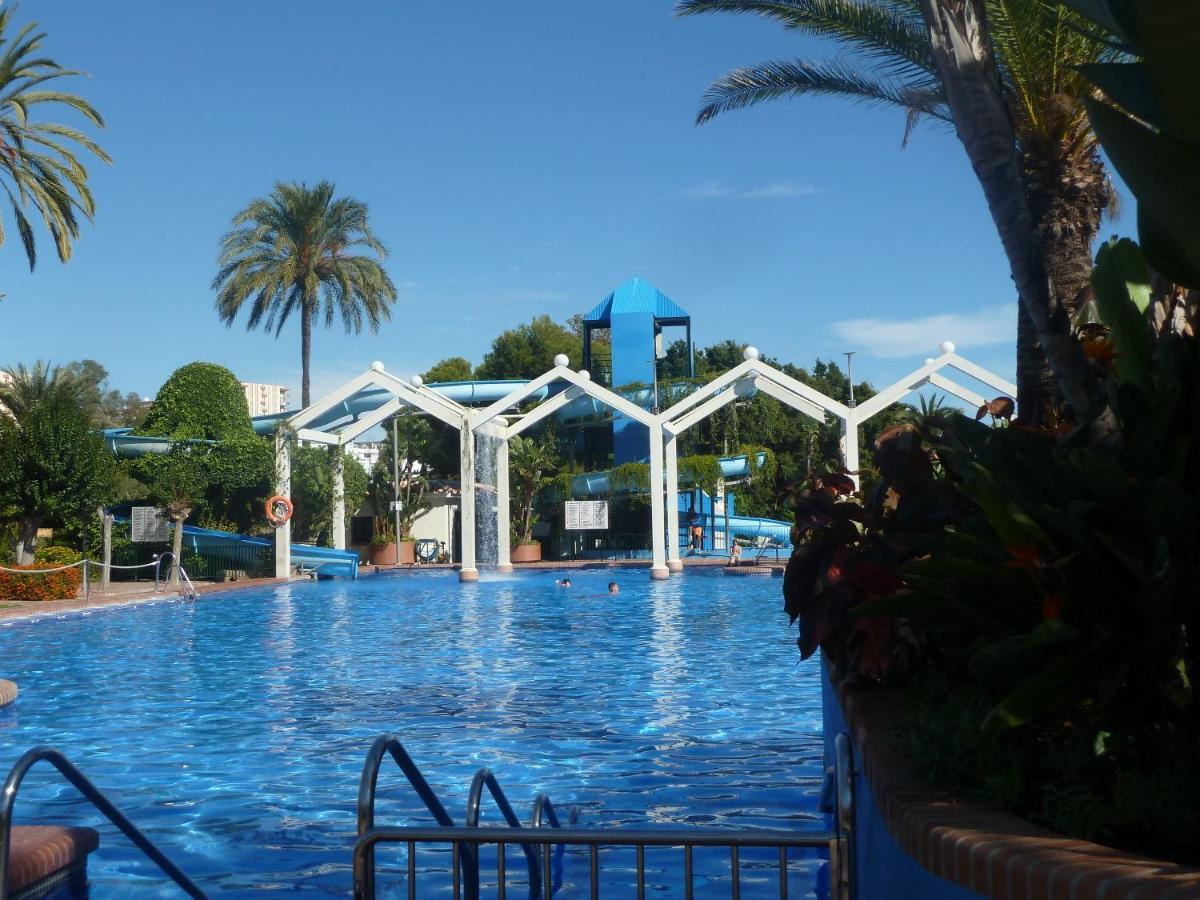 Parking Privado Benalbeach بينالماذينا المظهر الخارجي الصورة