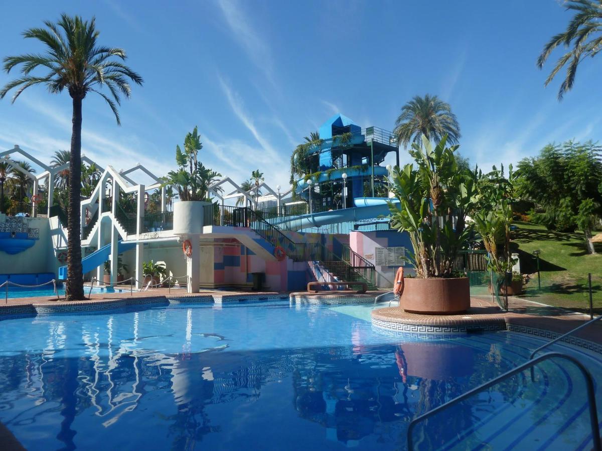 Parking Privado Benalbeach بينالماذينا المظهر الخارجي الصورة